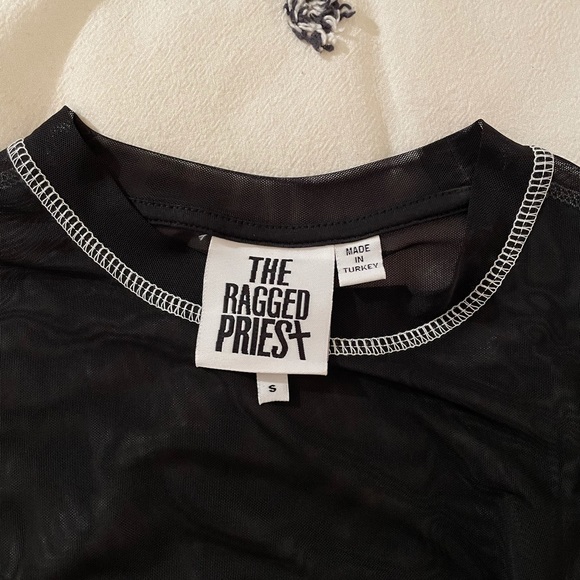 the ragged priest top - Picture 2 of 6